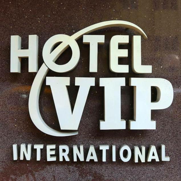 Collection O 64168 Hotel Vip International Kolkata Luaran gambar